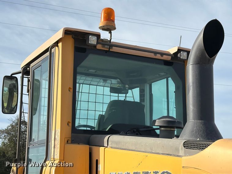 image for item EA7377 2011 Volvo L70F wheel loader