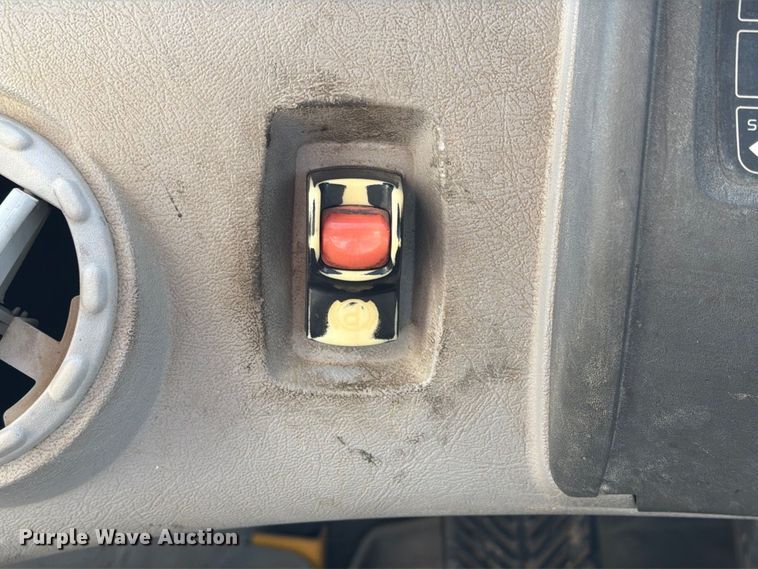image for item EA7377 2011 Volvo L70F wheel loader