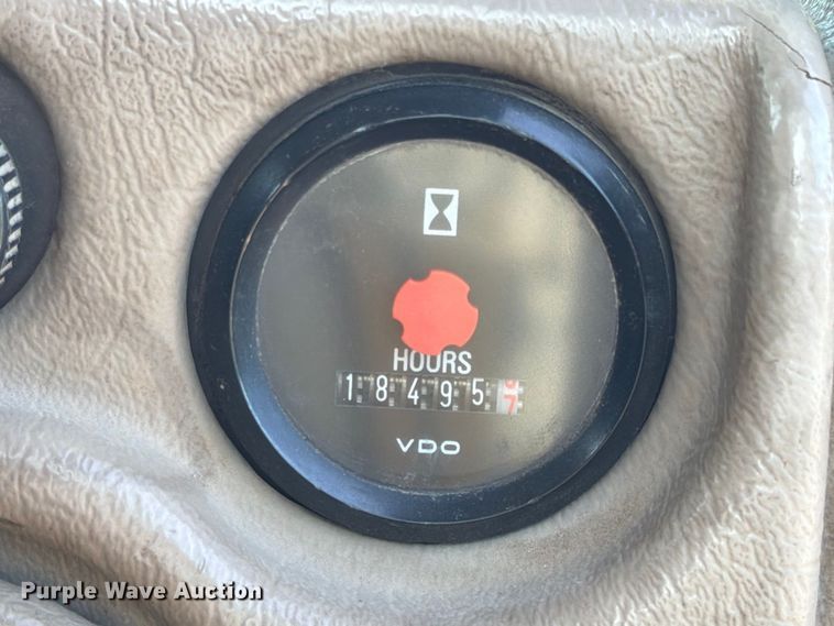 image for item EA7377 2011 Volvo L70F wheel loader