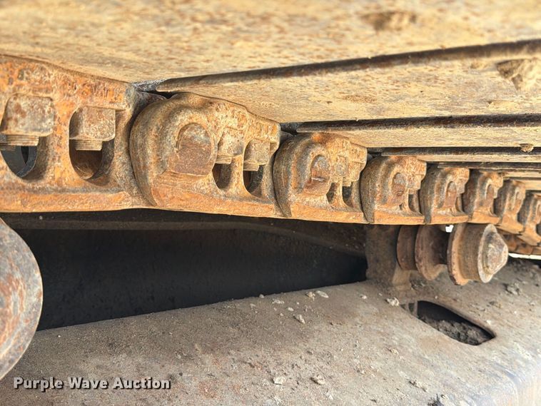 image for item EA7378 2015 Komatsu PC210LC-10 excavator