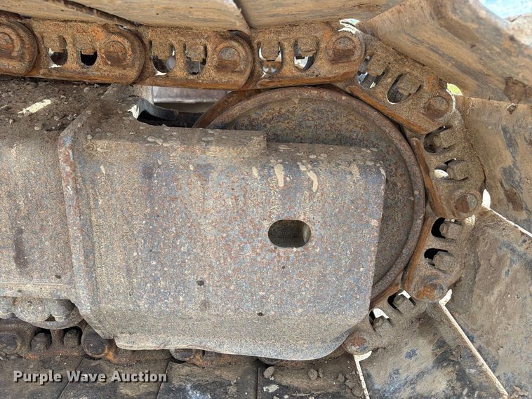 image for item EA7378 2015 Komatsu PC210LC-10 excavator