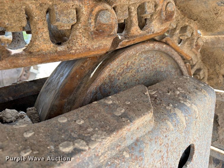 image for item EA7378 2015 Komatsu PC210LC-10 excavator