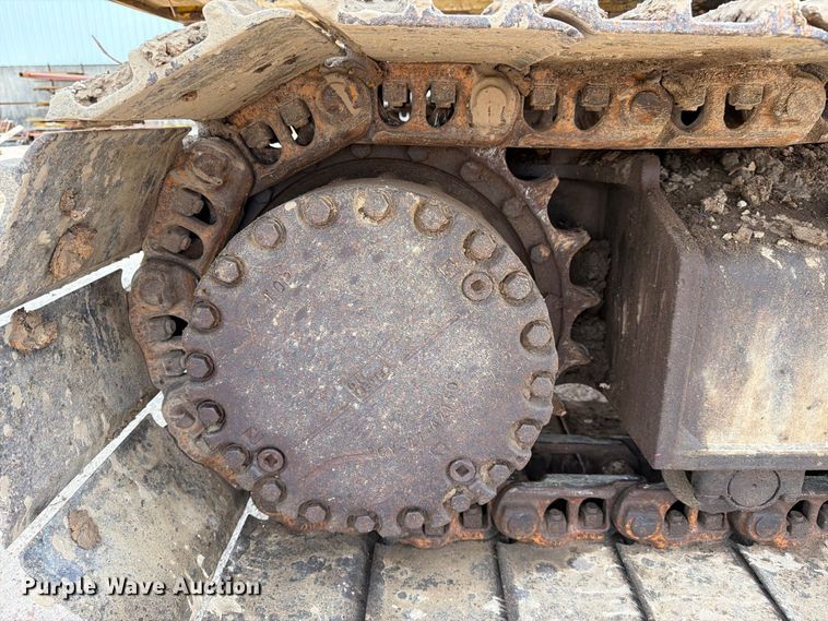 image for item EA7378 2015 Komatsu PC210LC-10 excavator