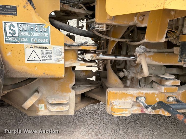 image for item EA7394 2004 Caterpillar 972G Series II wheel loader