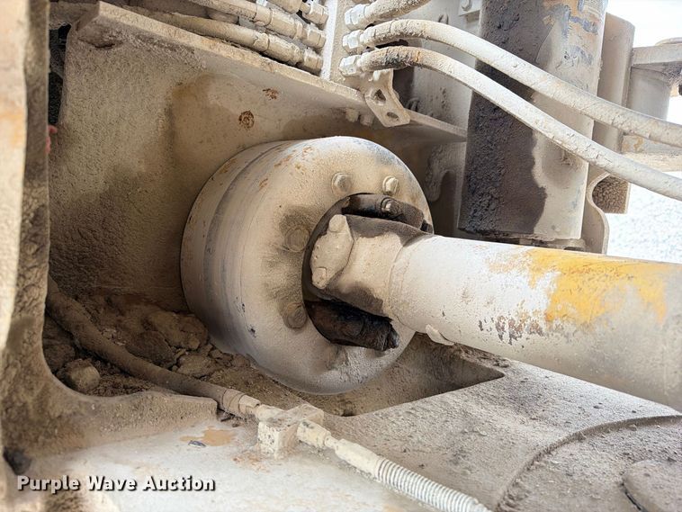 image for item EA7394 2004 Caterpillar 972G Series II wheel loader