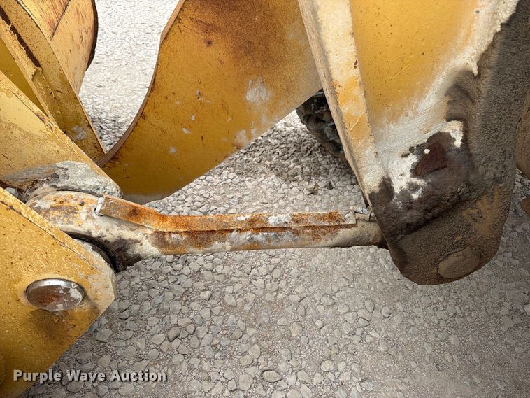 image for item EA7394 2004 Caterpillar 972G Series II wheel loader