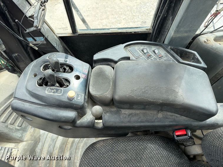 image for item EA7394 2004 Caterpillar 972G Series II wheel loader
