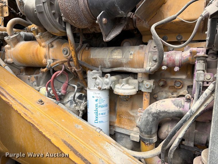image for item EA7394 2004 Caterpillar 972G Series II wheel loader