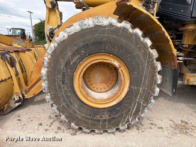 image for item EA7394 2004 Caterpillar 972G Series II wheel loader
