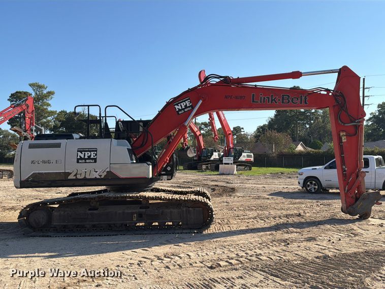 image for item EA7395 2020 Linkbelt 250x4 excavator
