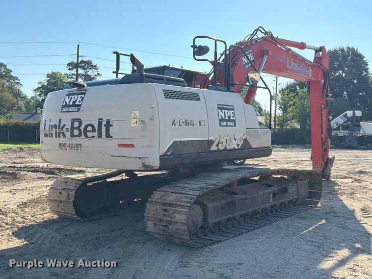 image for item EA7395 2020 Linkbelt 250x4 excavator