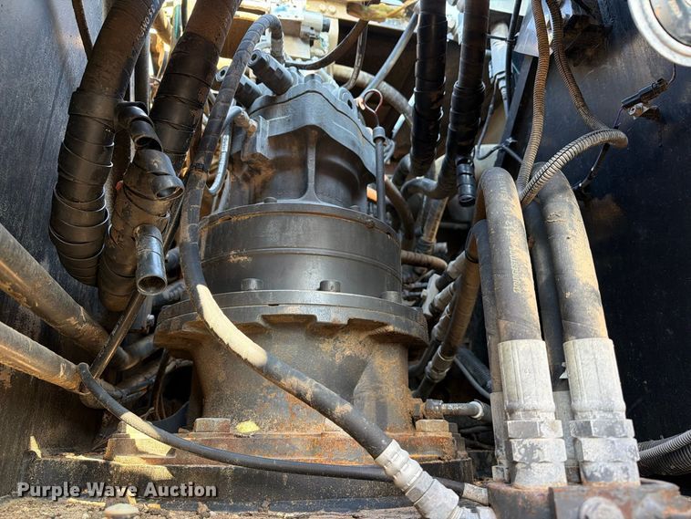 image for item EA7395 2020 Linkbelt 250x4 excavator