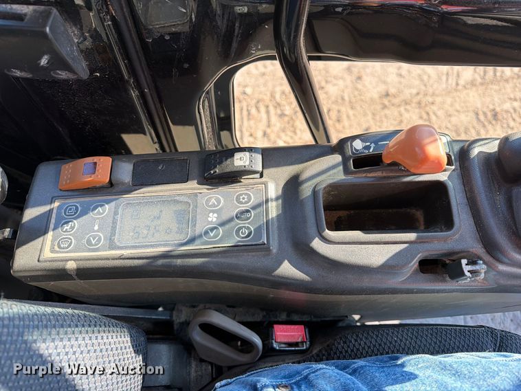 image for item EA7395 2020 Linkbelt 250x4 excavator