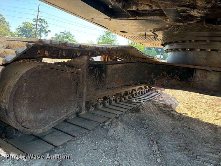 image for item EA7395 2020 Linkbelt 250x4 excavator
