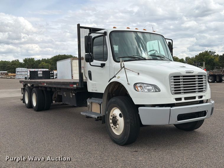 image for item ED0067 2014 Freightliner M2 flatbed truck