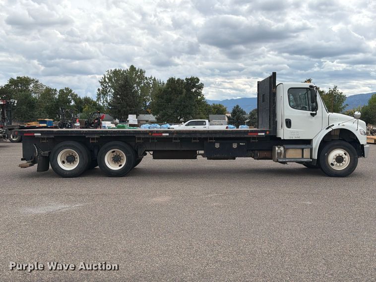 image for item ED0067 2014 Freightliner M2 flatbed truck