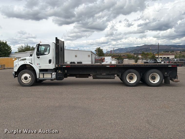 image for item ED0067 2014 Freightliner M2 flatbed truck