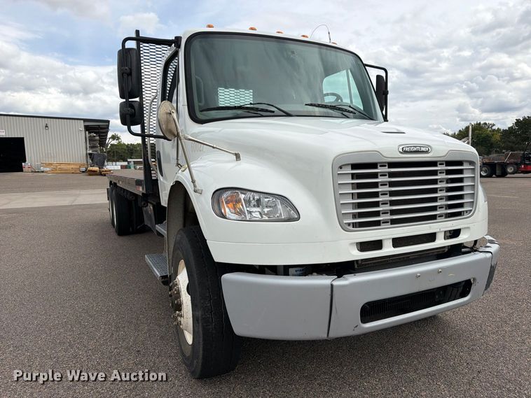 image for item ED0067 2014 Freightliner M2 flatbed truck