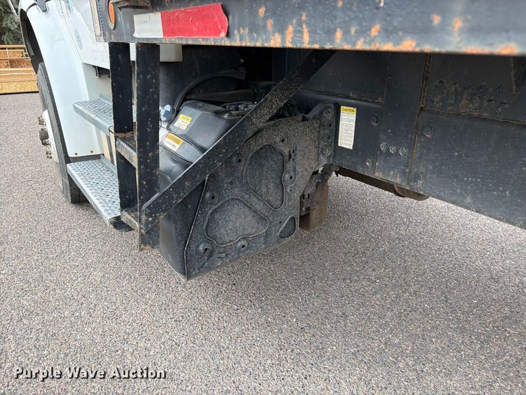 image for item ED0067 2014 Freightliner M2 flatbed truck