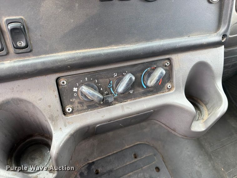 image for item ED0067 2014 Freightliner M2 flatbed truck