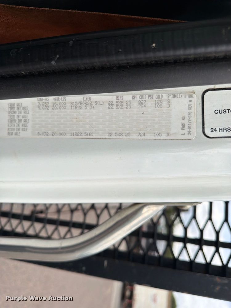 image for item ED0067 2014 Freightliner M2 flatbed truck