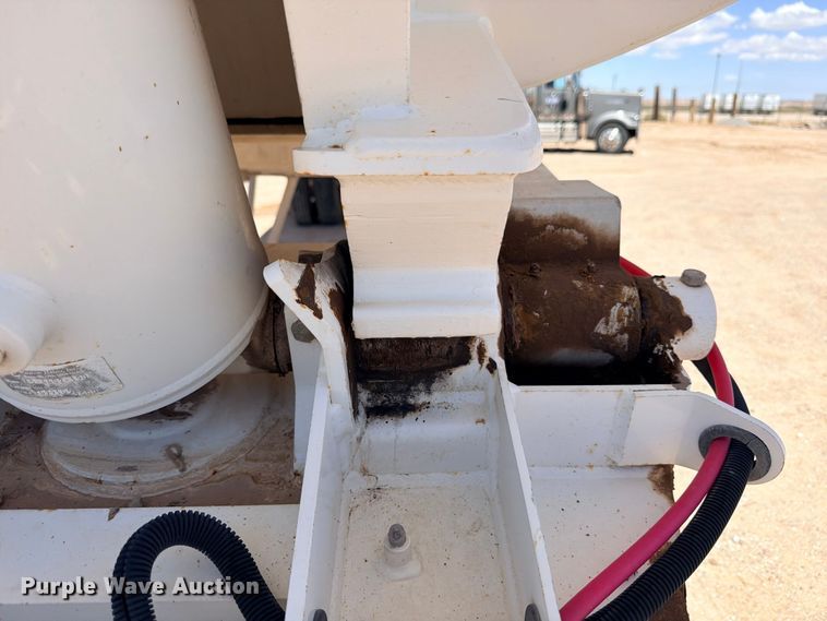 image for item ED5485 2017 Mac end dump trailer