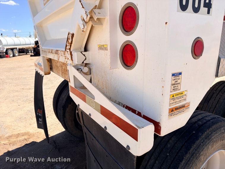 image for item ED5485 2017 Mac end dump trailer