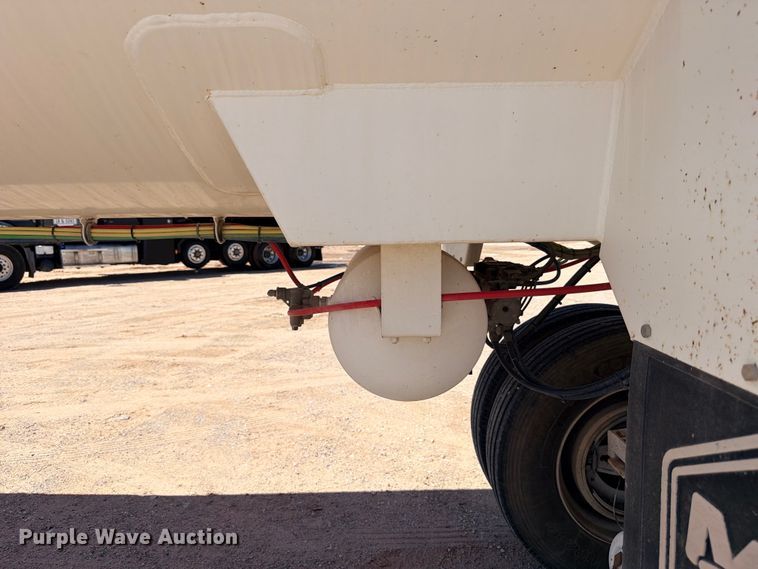 image for item ED5485 2017 Mac end dump trailer