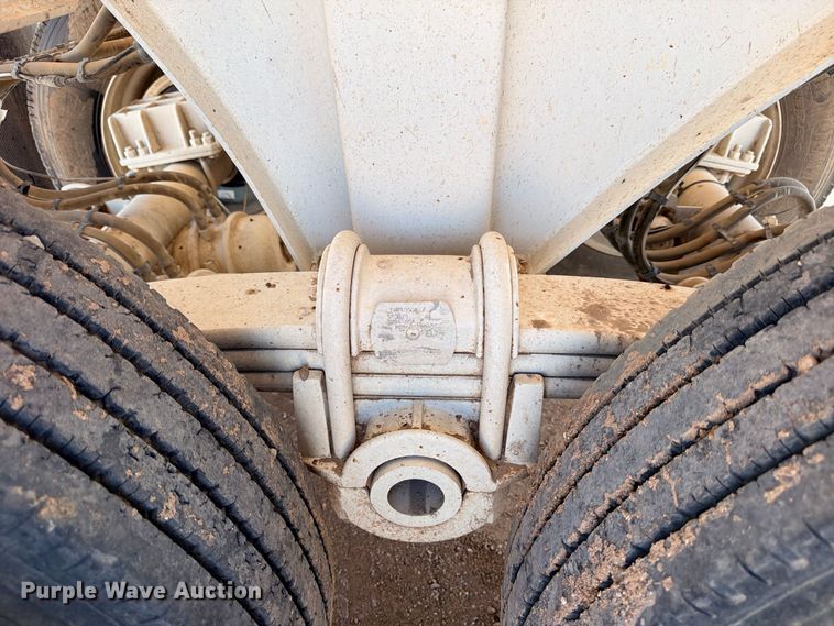 image for item ED5485 2017 Mac end dump trailer