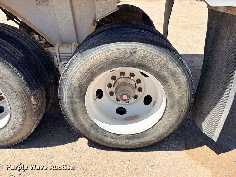 image for item ED5485 2017 Mac end dump trailer