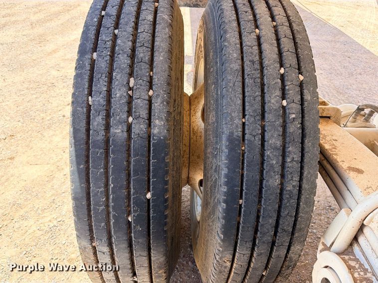 image for item ED5485 2017 Mac end dump trailer