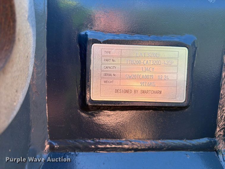image for item EF1380 Smartcharm CAT320D excavator bucket