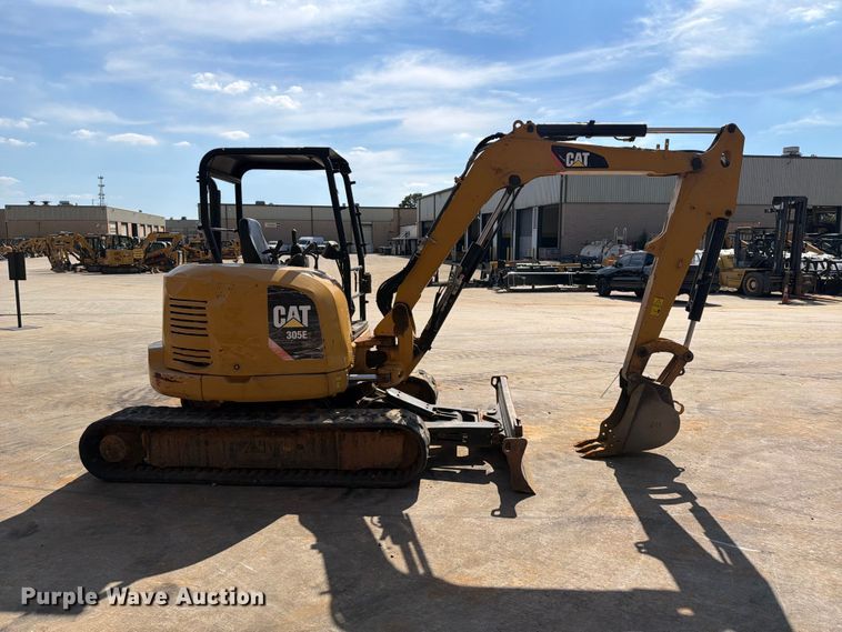 image for item EF1404 2019 Caterpillar 305E2 CR mini excavator