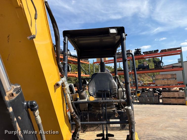 image for item EF1404 2019 Caterpillar 305E2 CR mini excavator