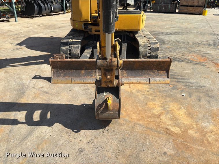image for item EF1404 2019 Caterpillar 305E2 CR mini excavator