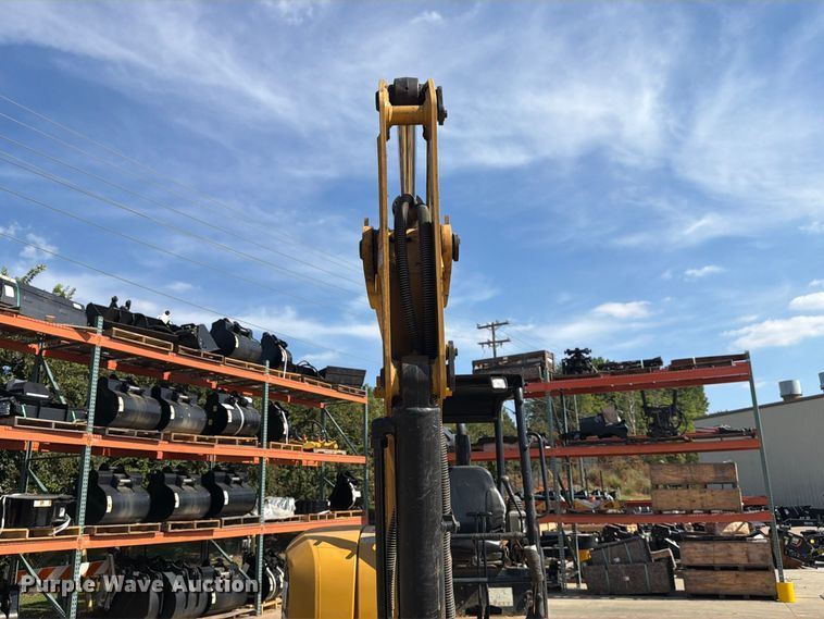 image for item EF1404 2019 Caterpillar 305E2 CR mini excavator