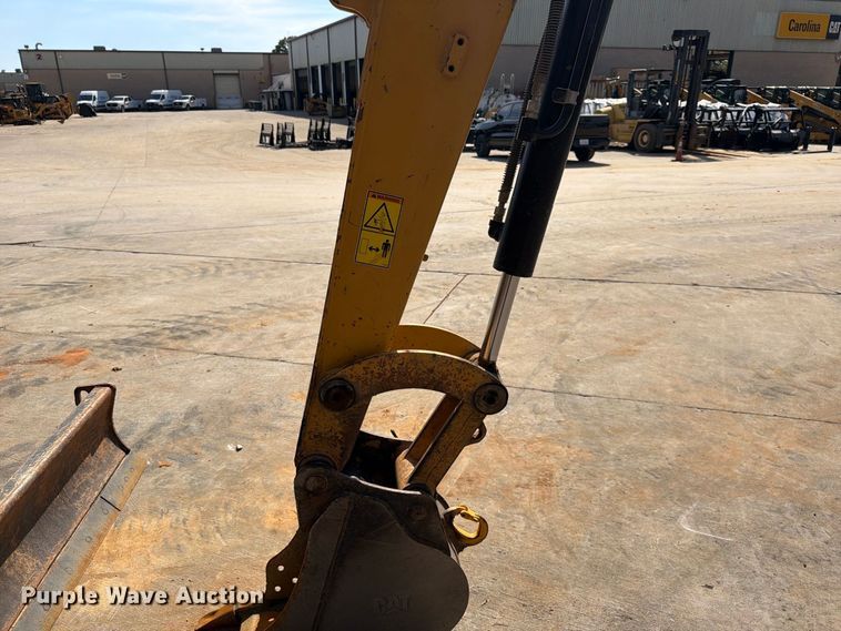 image for item EF1404 2019 Caterpillar 305E2 CR mini excavator