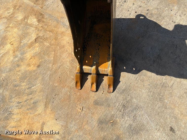 image for item EF1404 2019 Caterpillar 305E2 CR mini excavator