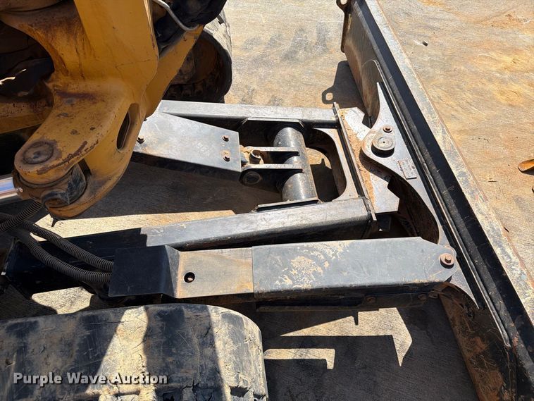 image for item EF1404 2019 Caterpillar 305E2 CR mini excavator