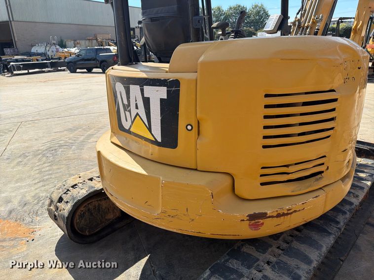 image for item EF1404 2019 Caterpillar 305E2 CR mini excavator