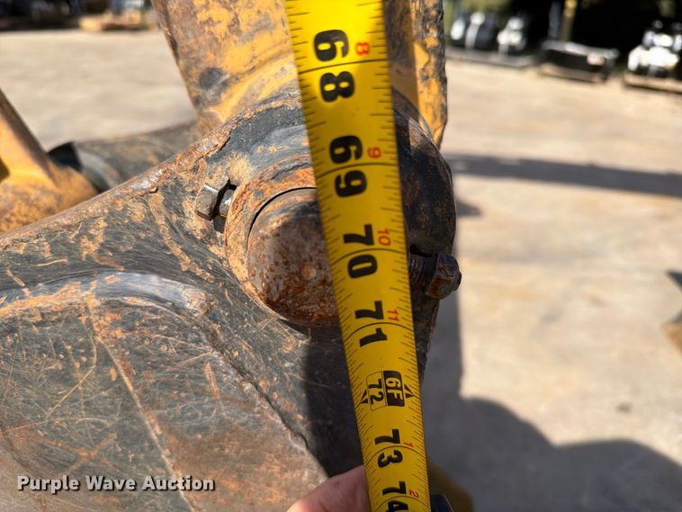 image for item EF1404 2019 Caterpillar 305E2 CR mini excavator
