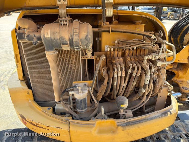 image for item EF1404 2019 Caterpillar 305E2 CR mini excavator