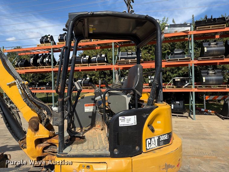 image for item EF1404 2019 Caterpillar 305E2 CR mini excavator