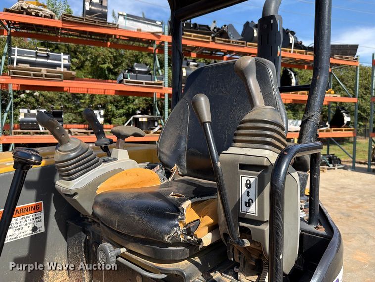 image for item EF1404 2019 Caterpillar 305E2 CR mini excavator