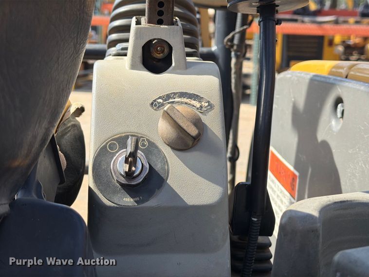 image for item EF1404 2019 Caterpillar 305E2 CR mini excavator