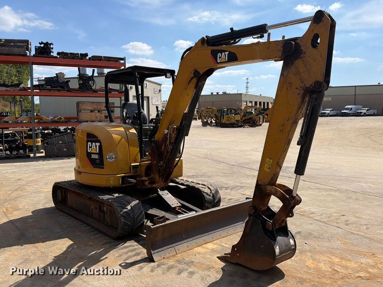 image for item EF1405 2019 Caterpillar 305E2 CR mini excavator
