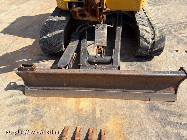 image for item EF1405 2019 Caterpillar 305E2 CR mini excavator