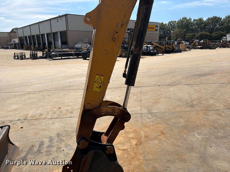 image for item EF1405 2019 Caterpillar 305E2 CR mini excavator