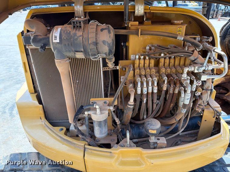 image for item EF1405 2019 Caterpillar 305E2 CR mini excavator