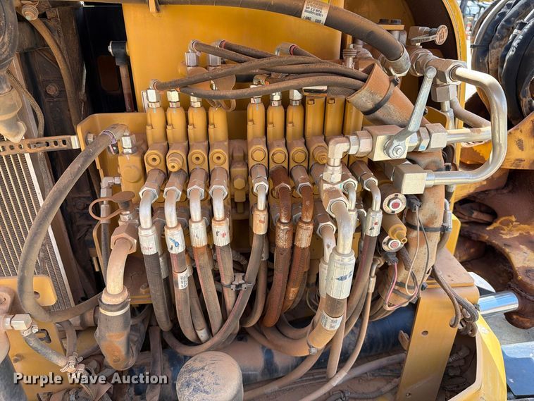 image for item EF1405 2019 Caterpillar 305E2 CR mini excavator